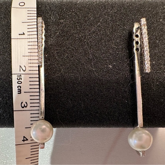 Swarovski earrings and pearl earrings - Picture 4 of 5